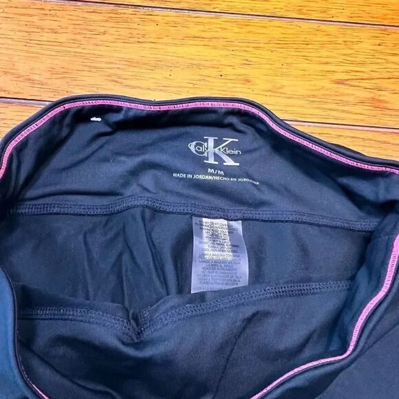 EU Calvin Klein Black & White Stretch Shorts Size Medium #SUM 17 - Picture 5 of 6